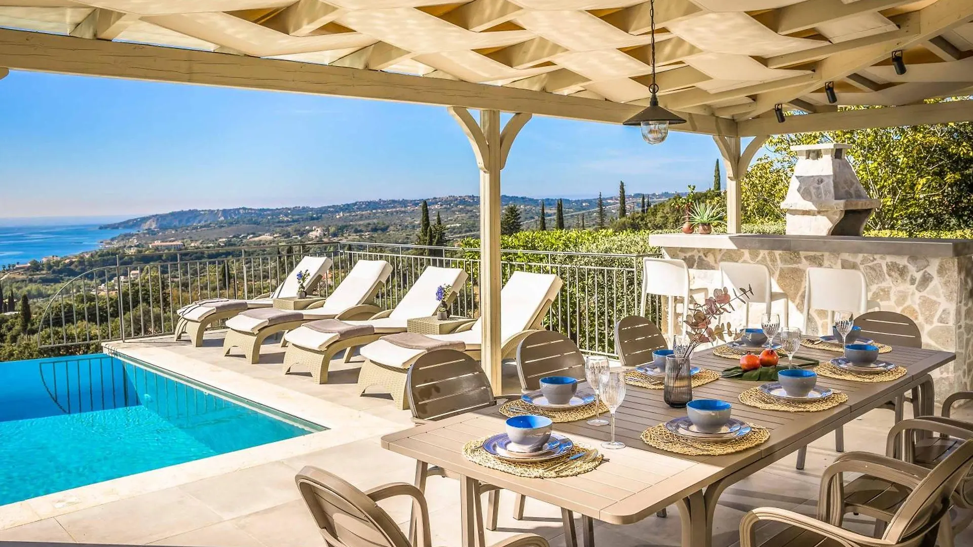 Villa Lemoni トラペザキ ギリシャ